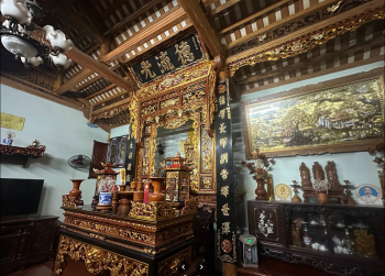 Phong thủy bài trí bàn thờ gia tiên